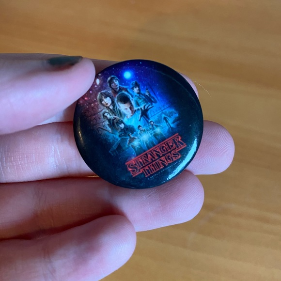 Stranger Things Pins - Picture 3 of 3